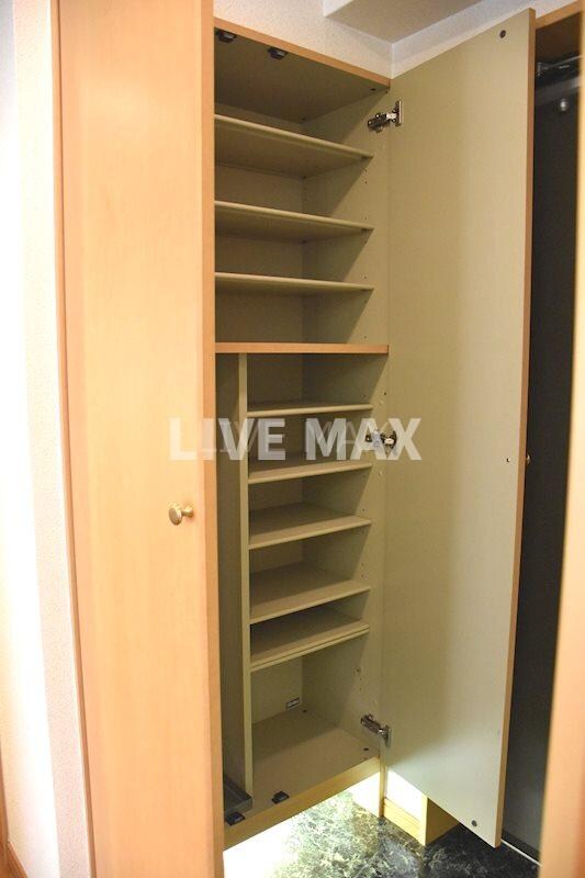 物件内観写真23　(シューズボックス)