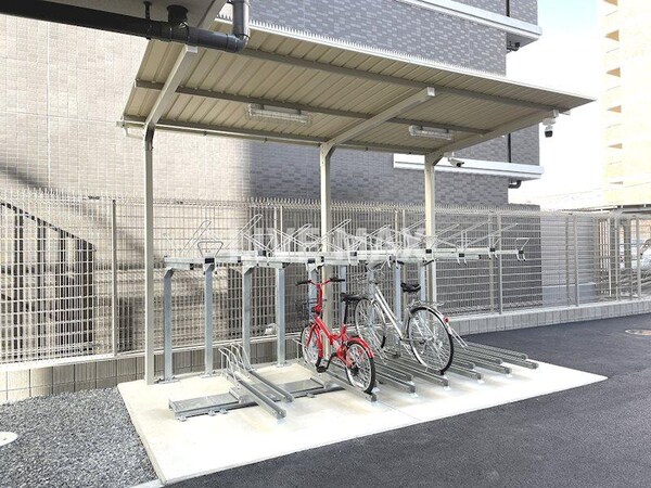 建物設備(駐輪場)