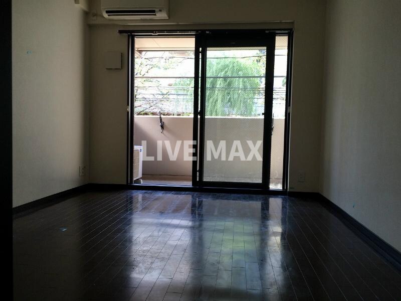 物件内観写真4　(※別号室 参考写真)