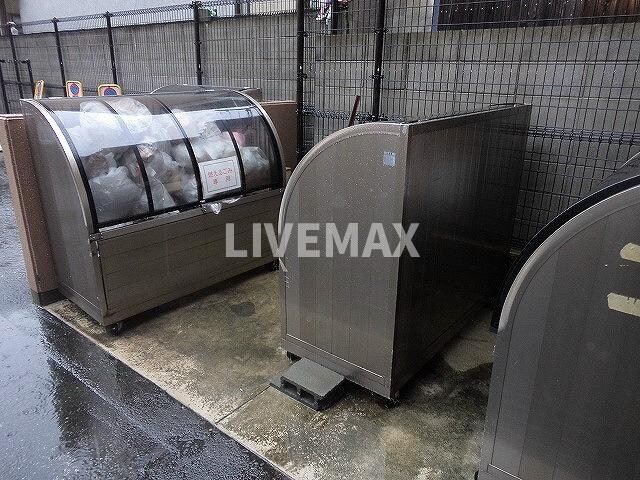 物件内観写真28　(ゴミ置き場♪)