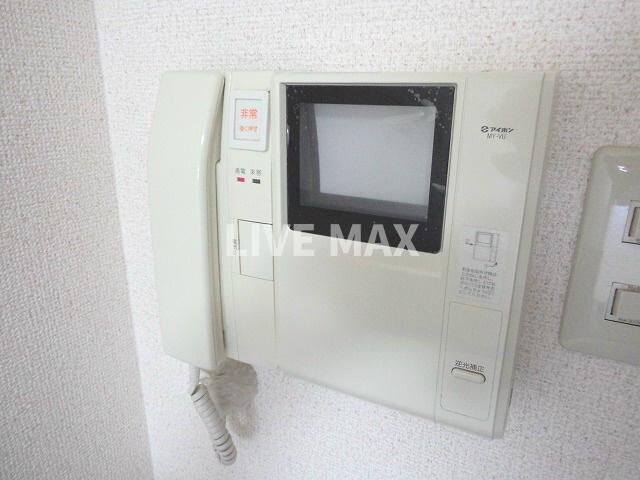 物件内観写真12　(TV付きインターホン♪)