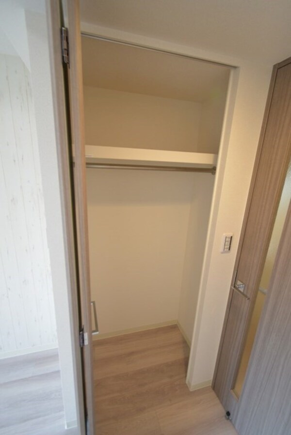 収納(同施工会社の同仕様写真です。)