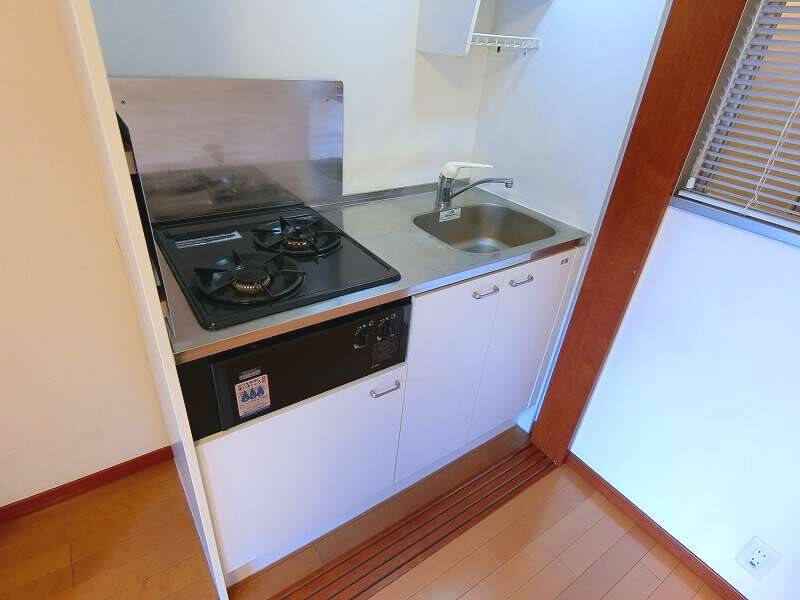 物件内観写真6　(キッチン（コンロ付）)