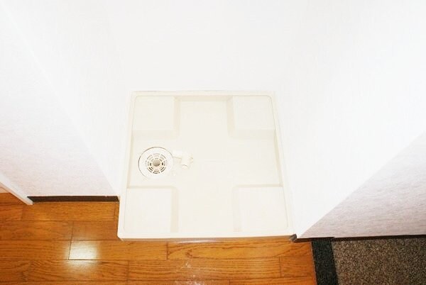 建物設備(室内洗濯機置き場)
