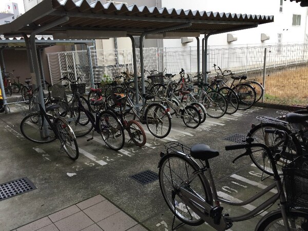 建物設備(駐輪場)