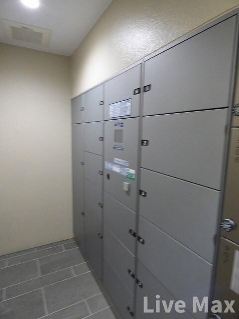 物件内観写真19　(宅配BOX)