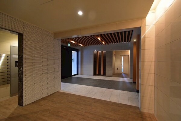 ロビー・ラウンジ