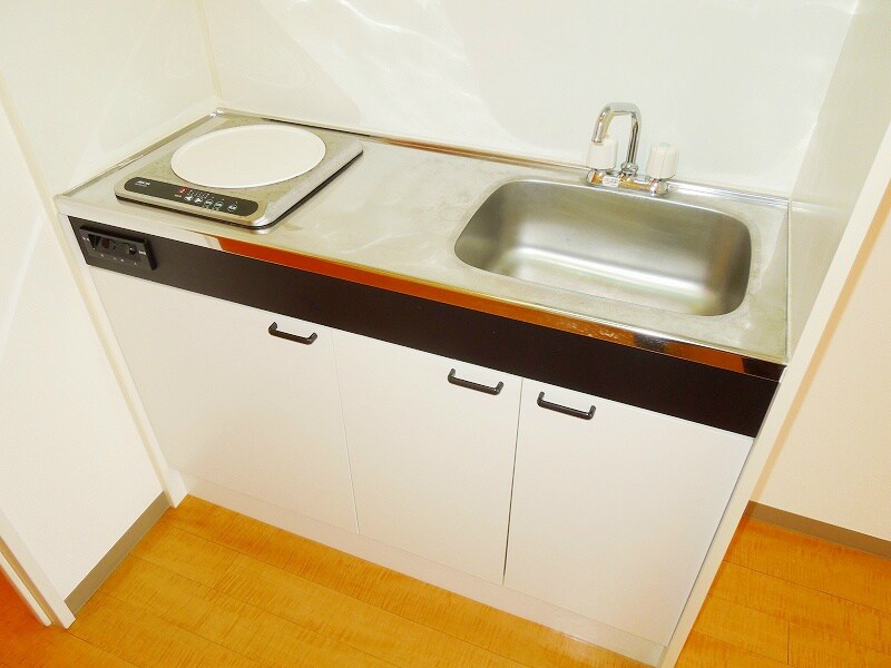 物件内観写真9　(IHキッチン)