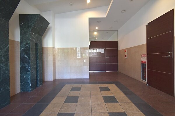 ロビー・ラウンジ