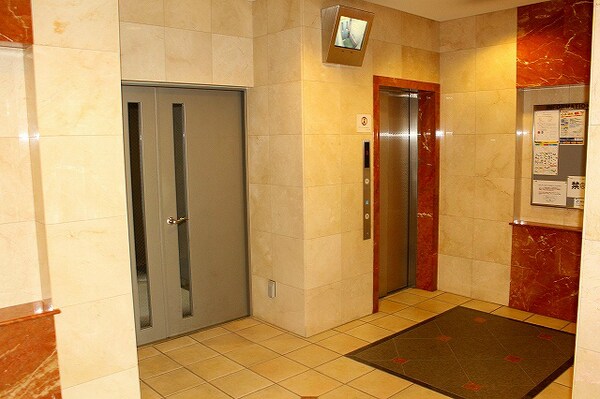 ロビー・ラウンジ