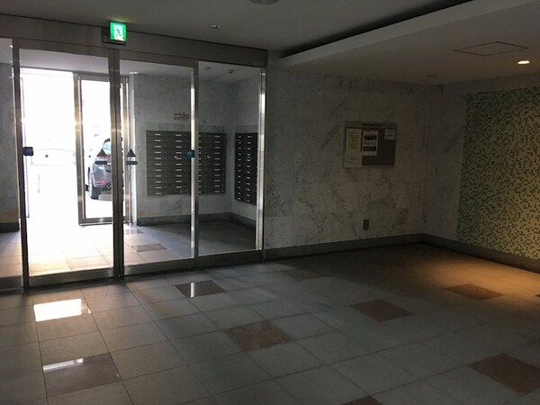 ロビー・ラウンジ