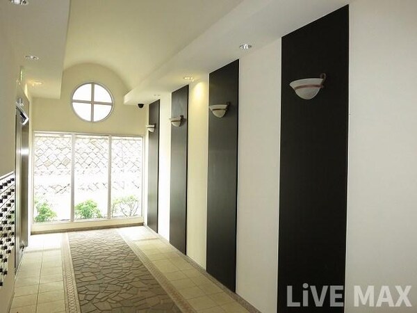 ロビー・ラウンジ