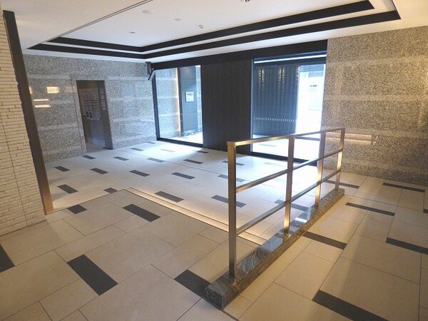 ロビー・ラウンジ