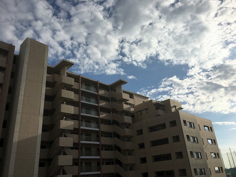 ディームス江坂の物件外観写真