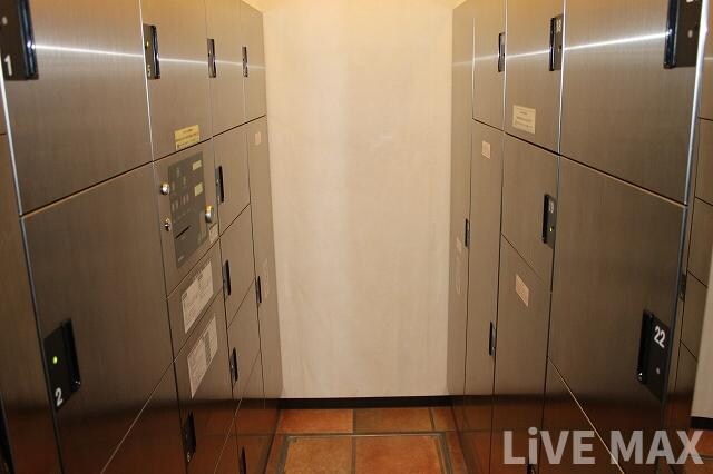 物件内観写真15　(宅配ボックス)