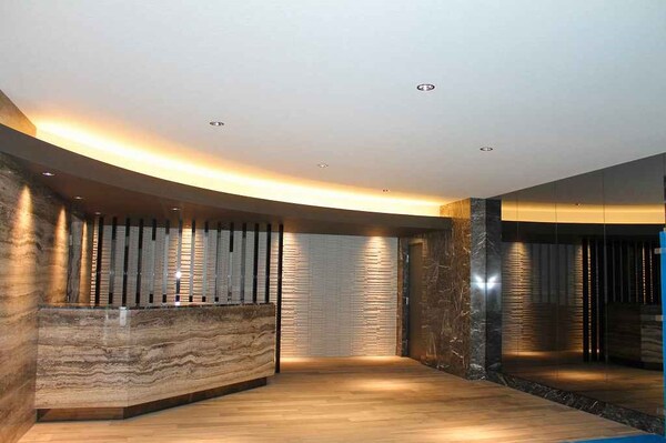 ロビー・ラウンジ