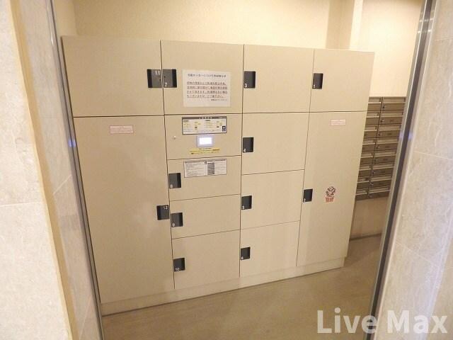 物件内観写真18　(宅配BOX)