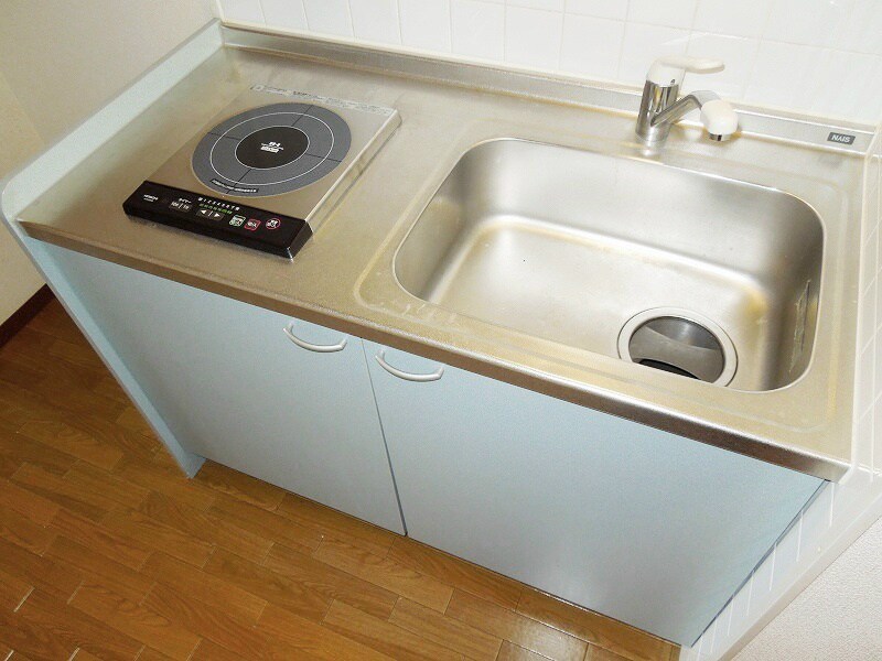 物件内観写真5　(キッチン（電気コンロ）)