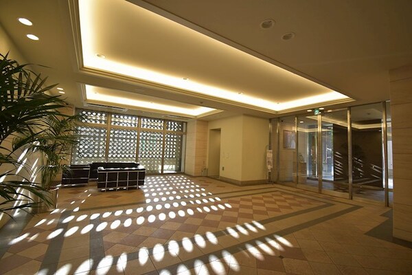 ロビー・ラウンジ