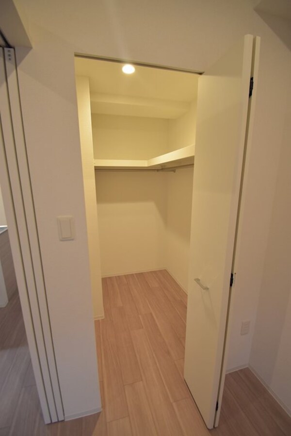 収納(同施工会社の同仕様写真)