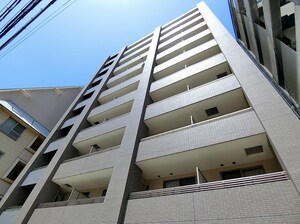 パストラーレ江坂外観写真