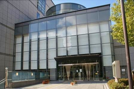 物件外観写真4　(中央図書館（500m）)