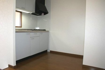 物件内観写真3　(リビング)