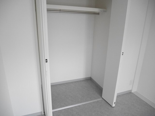 物件内観写真10　(別号室写真)