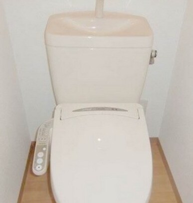 物件内観写真6　(別号室写真)