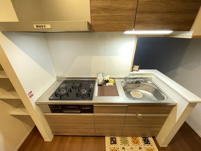 物件内観写真5　(※別号室の写真です。)