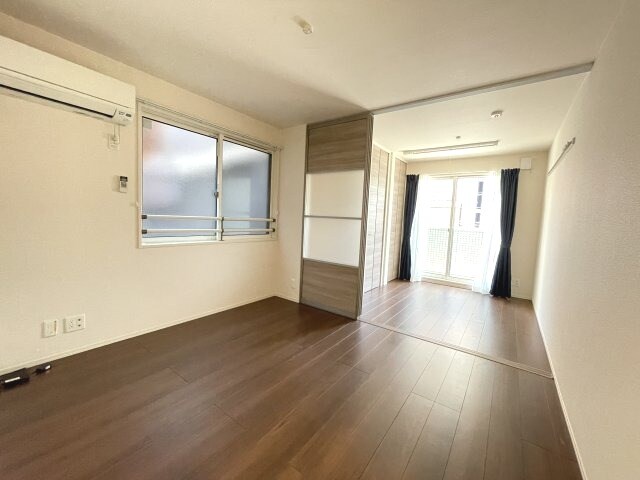 物件内観写真17　(※別号室の写真です。)