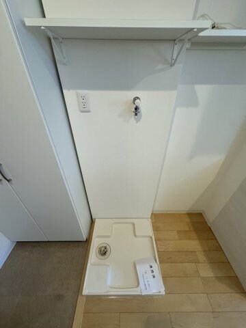 物件内観写真7　(別号室写真)