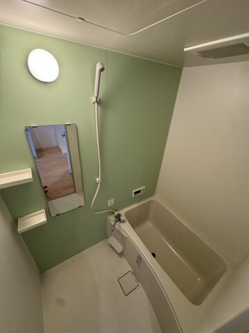 物件内観写真17　(別号室写真)