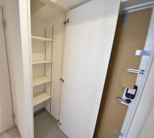 物件内観写真20　(別号室写真)