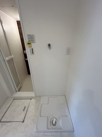 物件内観写真22　(別号室写真)