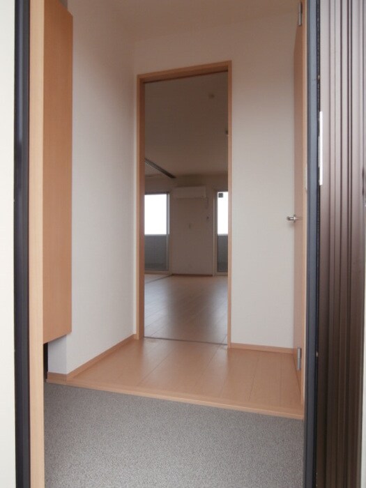 物件内観写真12　(別号室写真)