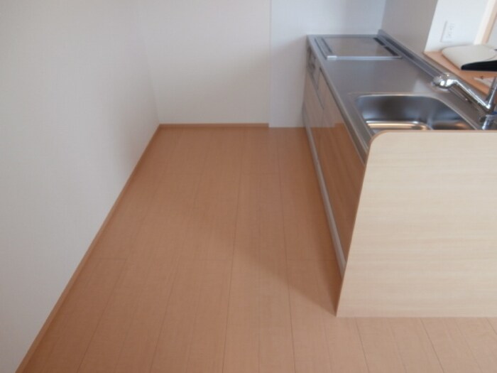 物件内観写真20　(別号室写真)