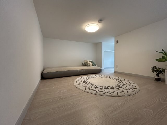 物件内観写真10　(別号室写真)