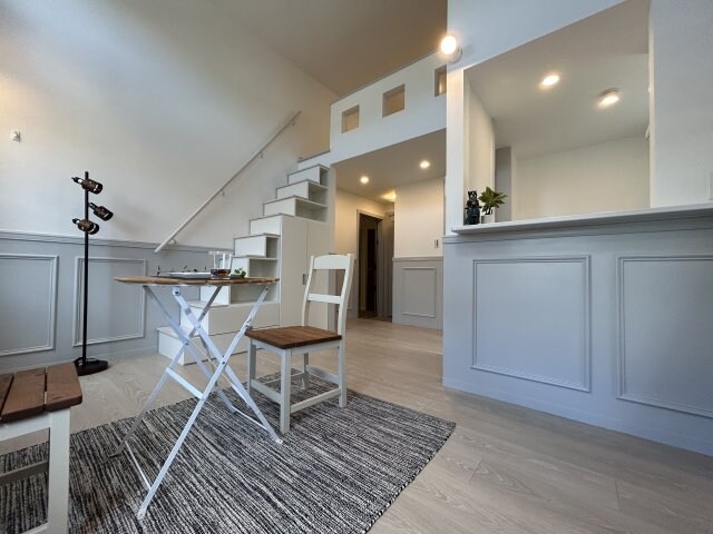 物件内観写真15　(別号室写真)