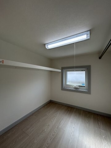 物件内観写真23　(別号室写真)