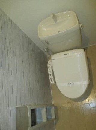 物件内観写真14　(別号室写真)