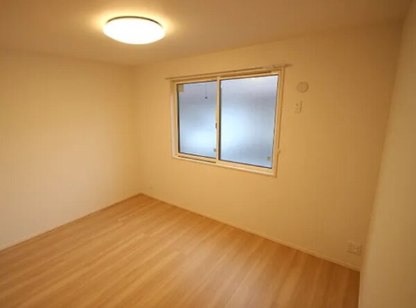 内装他(別号室写真)