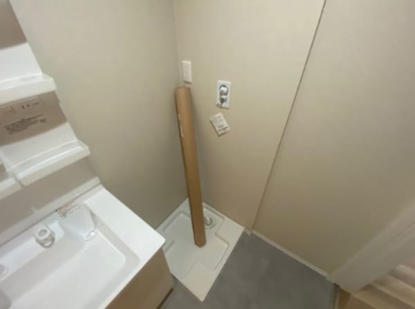 内装他
