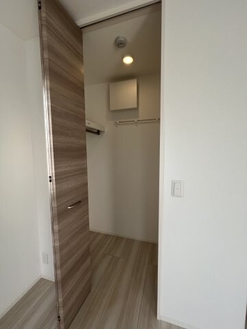 物件内観写真17　(別号室写真)