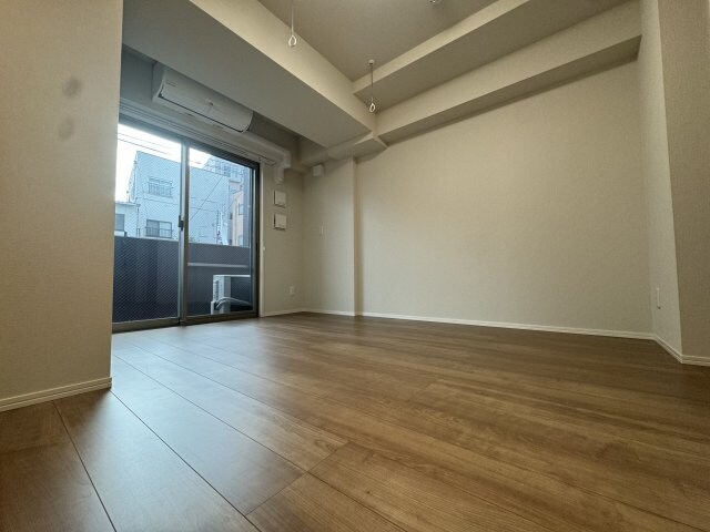 物件内観写真15　(別号室写真)