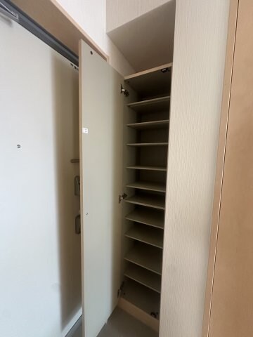 物件内観写真21　(別号室写真)