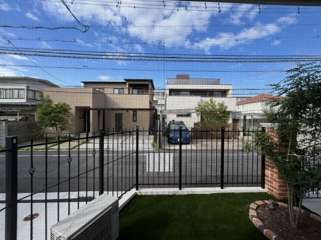 物件内観写真12　(別号室写真)