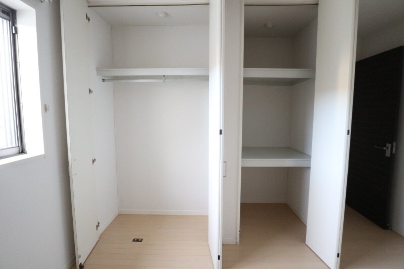 物件内観写真8　(※別号室参考写真)