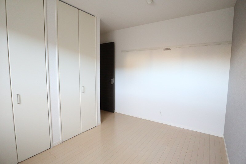 物件内観写真17　(※別号室参考写真)