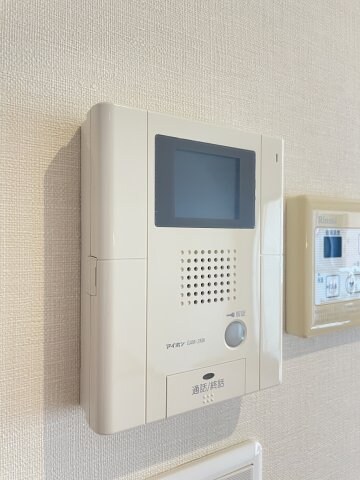 物件内観写真16　(別号室写真)